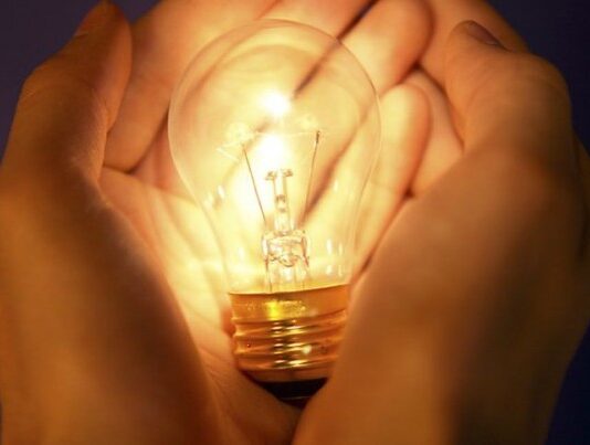 Ціна 1 кВт електроенергії для підприємств у 2025 році